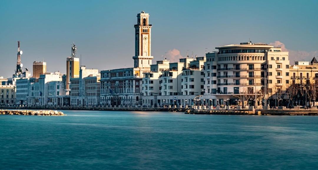 Appartamento Con Cortile A 30 Mt. Dal Mare Bari Exterior photo